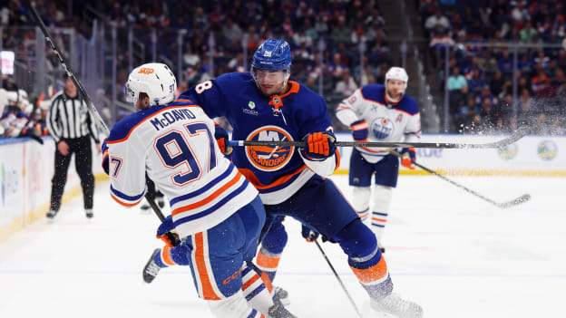 Edmonton Oilers v New York Islanders