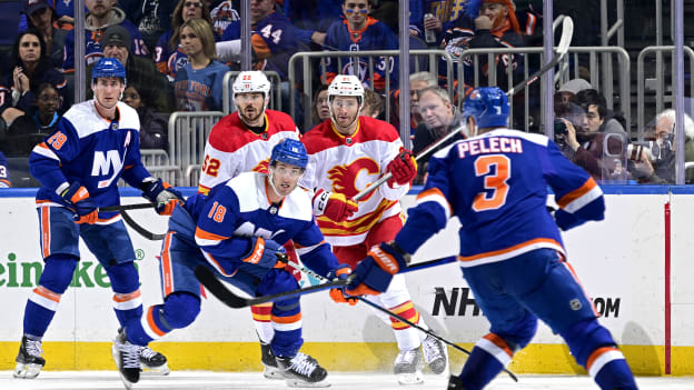 UBS Postgame Photos: Flames 5, Islanders 2