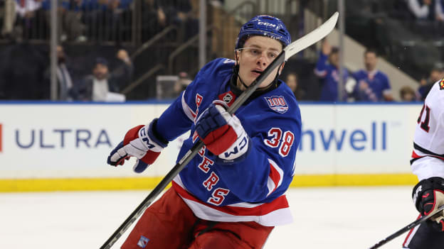 Chicago Blackhawks v New York Rangers