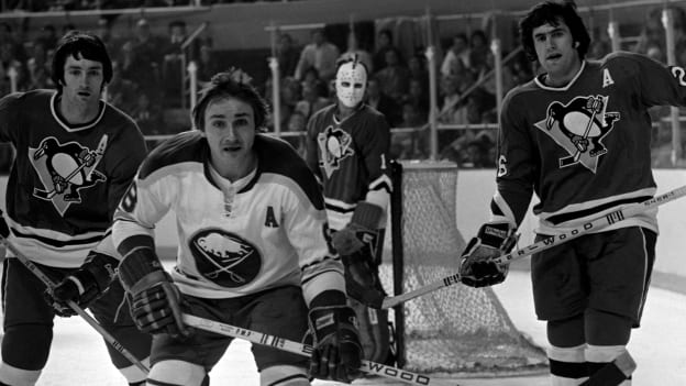 LORENTZ_113174_212_16 mediawall