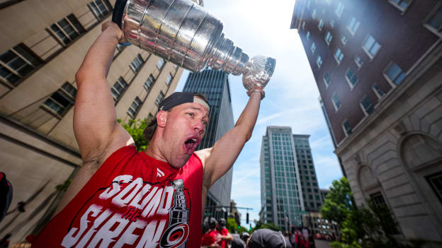 260620_CAR_Victory_Parade_JL508275