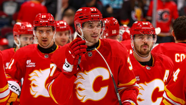 20251218_CGY_vs_SEA_FLA0231_GT