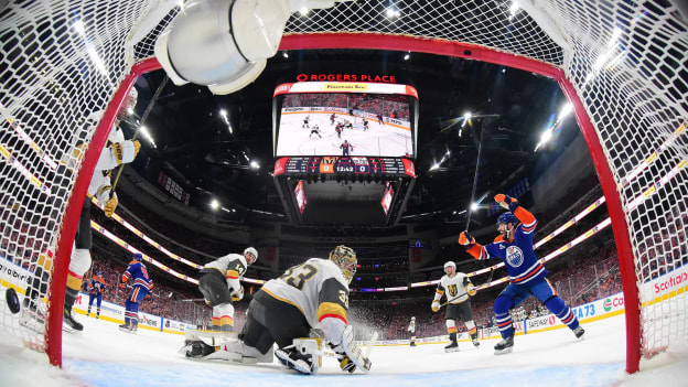 776318424_AD079_GoldenKnights_v_Oilers