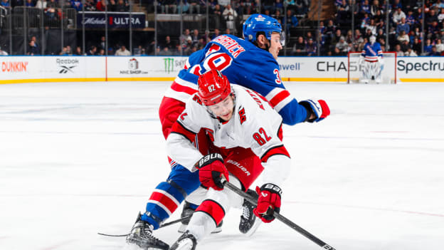 Carolina Hurricanes v New York Rangers