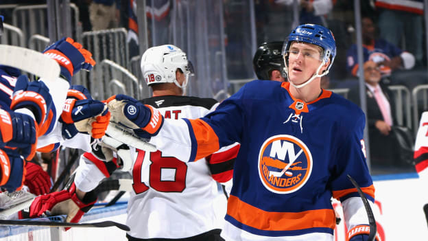 PHOTOS: Islanders 5, Devils 1