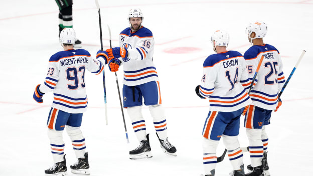 Edmonton Oilers v Dallas Stars