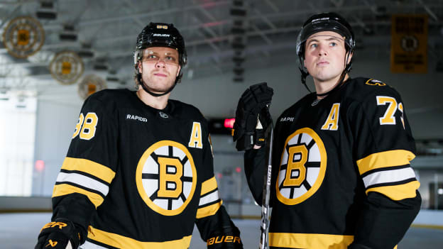 04-30-2025_DLE_Boston Bruins Uniform Photoshoot BTS151