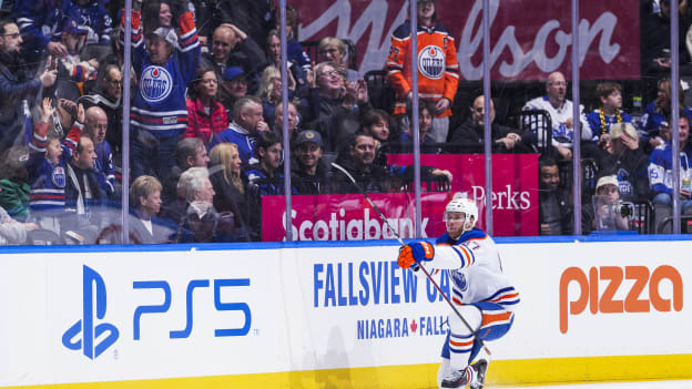Edmonton Oilers v Toronto Maple Leafs