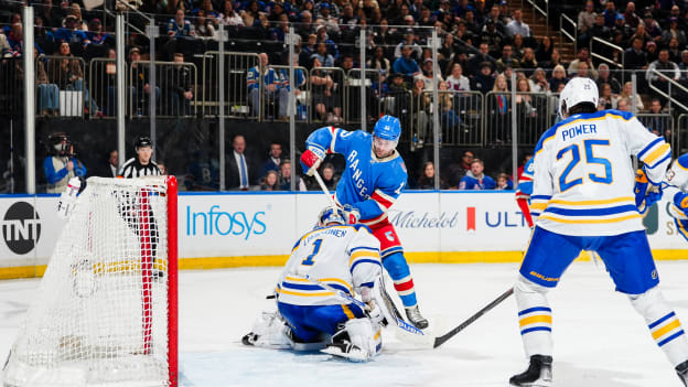 Buffalo Sabres v New York Rangers