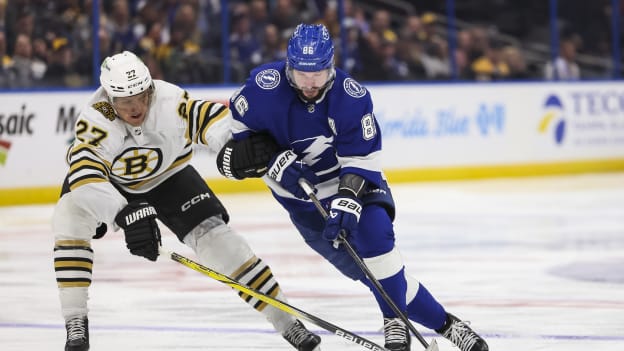 18767221_Boston_Bruins_v_Tampa_Bay_Lightning_Andrew_Taylor_(Greenfly)_20231121_024908