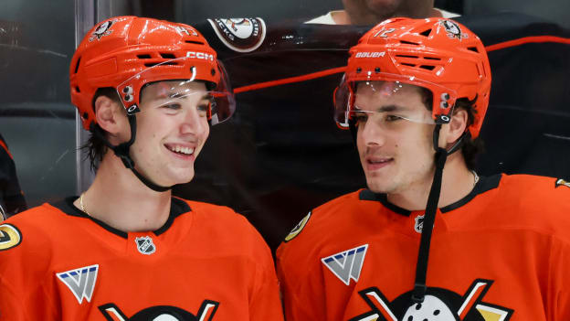 20250929_Sharks_Ducks_Robinson_0030