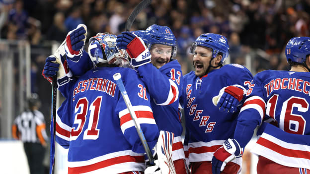Philadelphia Flyers v New York Rangers