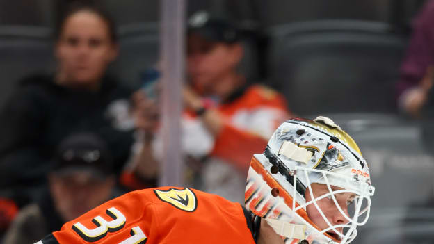 20250924_Kings_Ducks_Robinson_0011