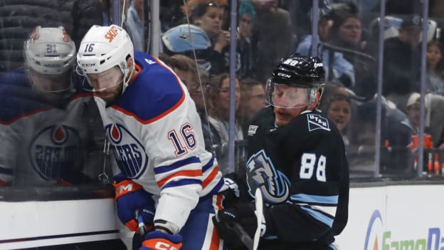 Edmonton Oilers v Utah Mammoth