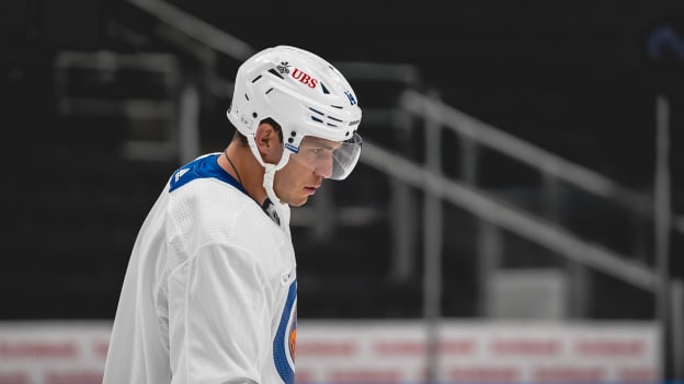 PHOTOS: Islanders Morning Skate at EDM