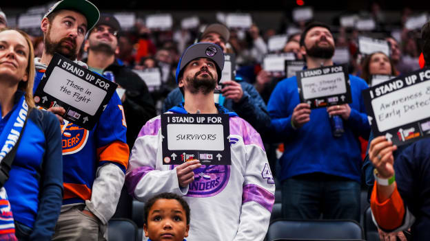 20251122_HFC_NYI_STL_PLACARD-8