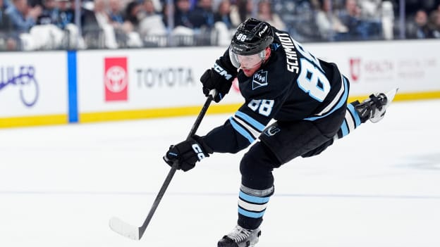 Edmonton Oilers v Utah Mammoth