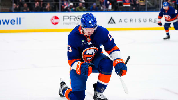 20251204_COL_NYI_GOAL_BARZAL_p2-3 (1)