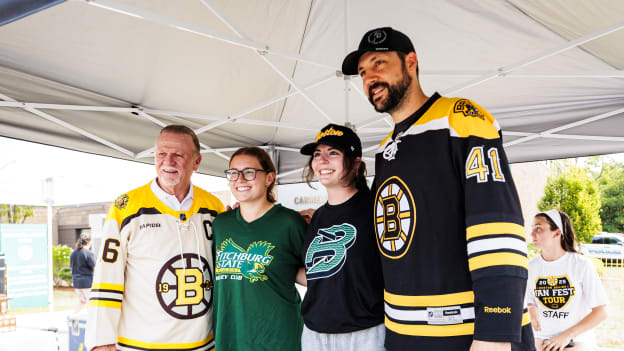 20250906_dle_bruins fan fest fitchburg54