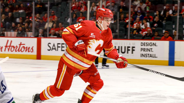 20251001_CGY_vs_VAN_FLA0048_GT