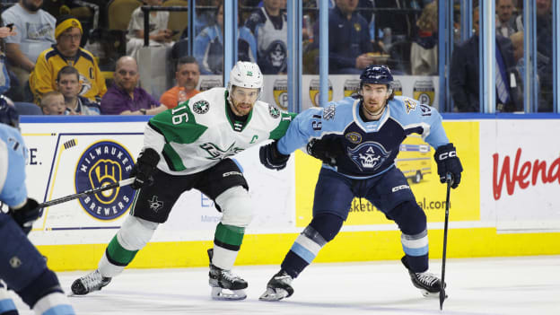 Calder Cup Playoffs Game Two: Stars vs. Ads
