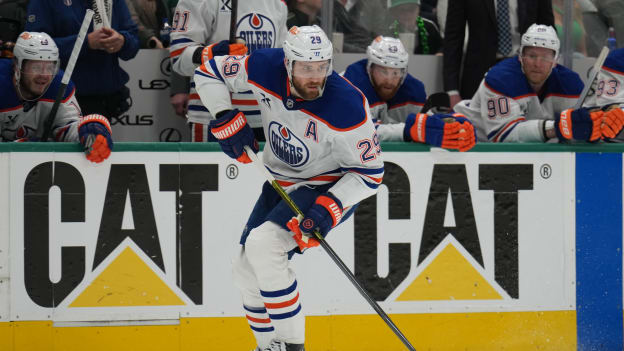 Edmonton Oilers v Dallas Stars