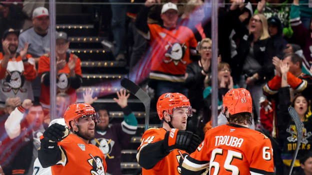 39828342_Seattle_Kraken_v_Anaheim_Ducks_Deleted_User_20260204_050617