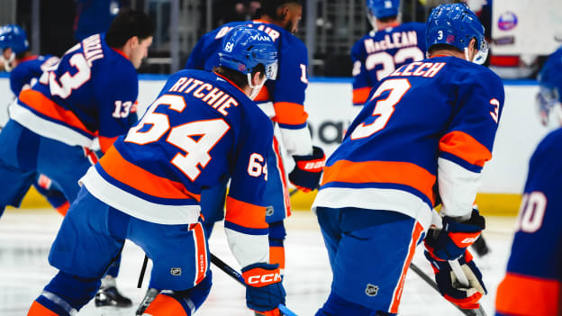 20251213_NYI_TBL_WARMUPS-01