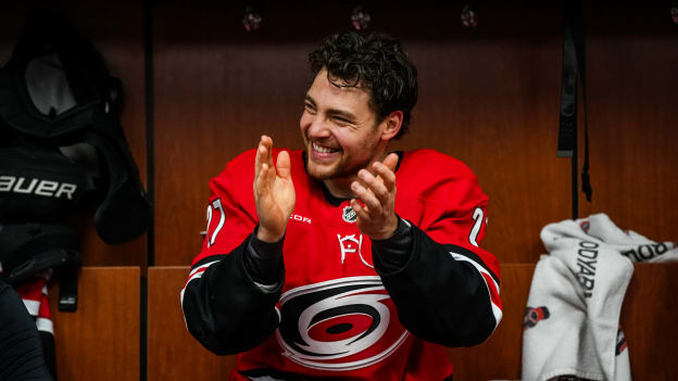 3_65444048_250302_CARvsCGY_JL200629