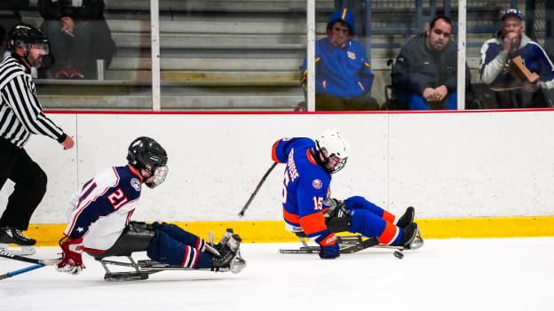 20251205_SledHockey-14