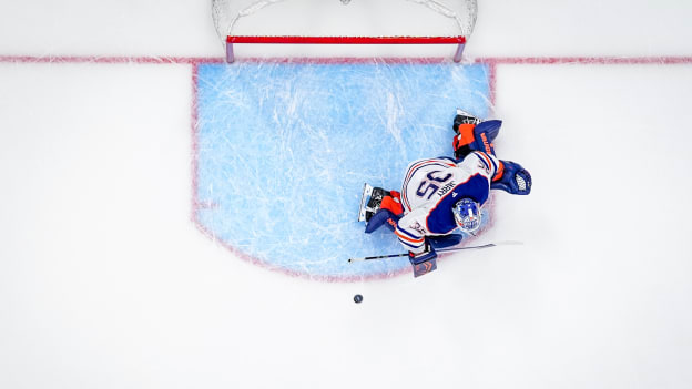 Edmonton Oilers v Utah Mammoth