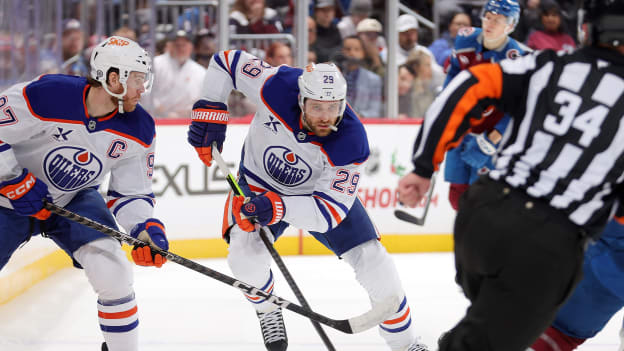 Edmonton Oilers v Colorado Avalanche