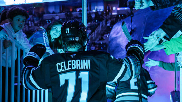 20250206_canucks_vs_sharks030