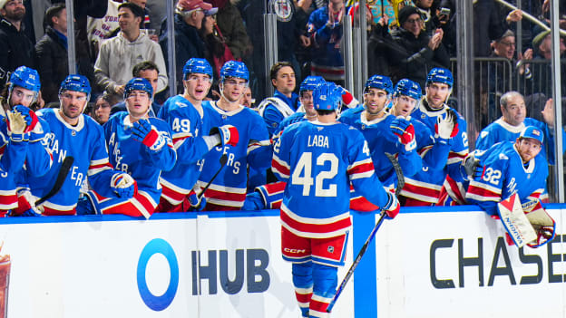 Montreal Canadiens v New York Rangers