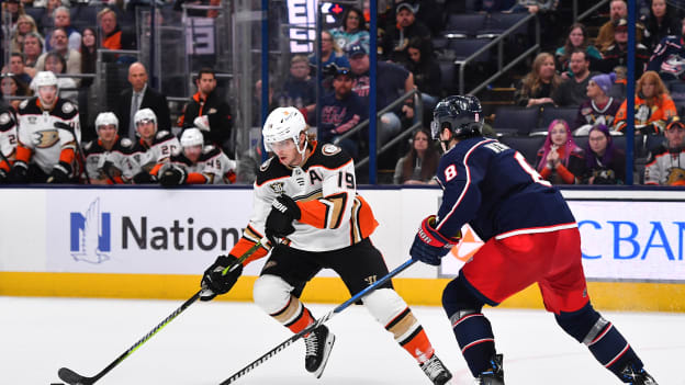 18207905_Anaheim_Ducks_v_Columbus_Blue_Jackets_Andrew_Taylor_(Greenfly)_20231025_183043