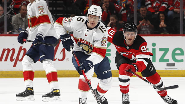 FINAL: Devils 5, Panthers 1