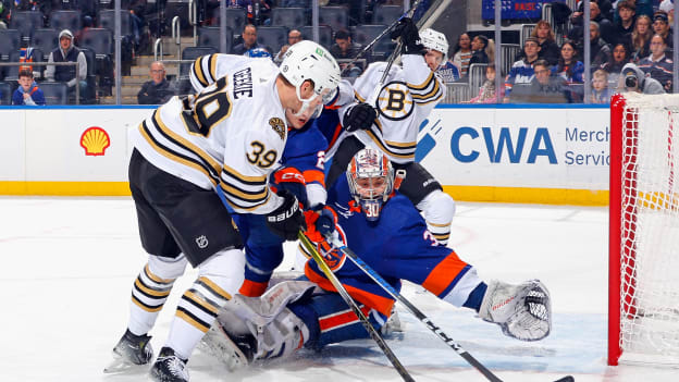 UBS Postgame Photos: Bruins 5, Islanders 4 SO