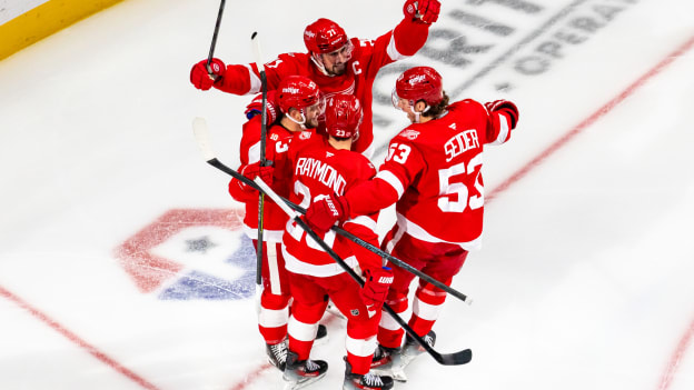 2025_11_13_ANA_ZS_In-Game-080