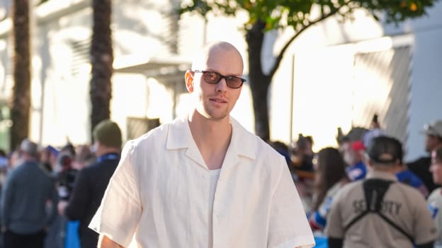 Photos: Winter Classic Arrivals