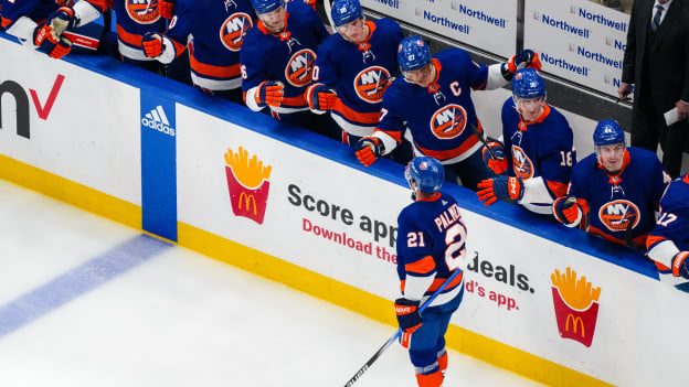 UBS Postgame Photos: Islanders 4, Maple Leafs 3 OT