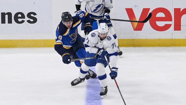 27074833_Tampa_Bay_Lightning_v_St_Louis_Blues_Andrew_Taylor_(Greenfly)_20241106_141736