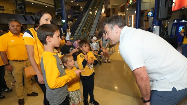 Andrew Brunette Meets Preds Fans at Summer Select-a-Seat