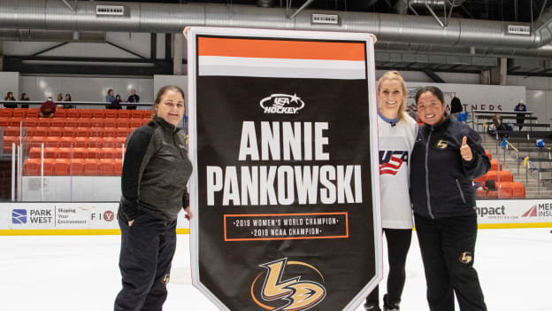 Girls Hockey Weekend