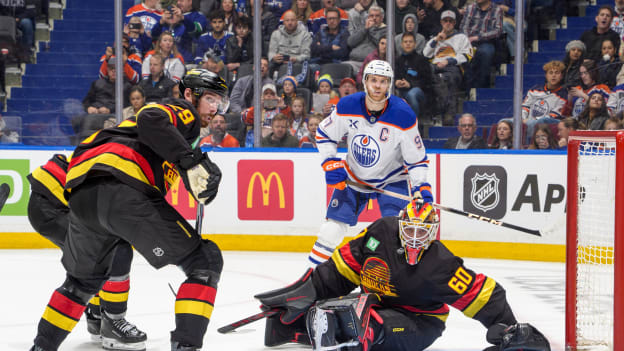 Edmonton Oilers v Vancouver Canucks
