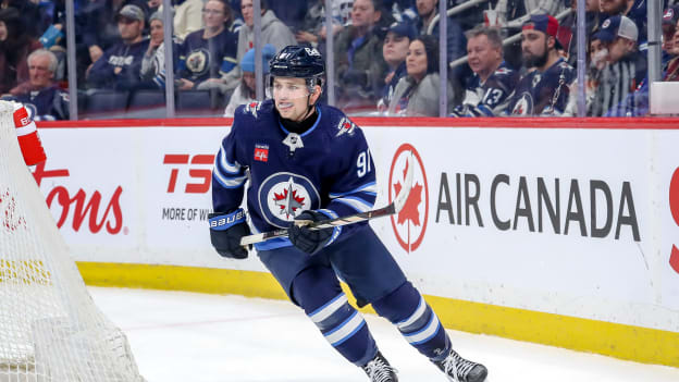 GettyImages-1934048923