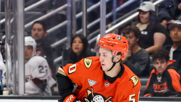 20250924_Kings_Ducks_Robinson_0224