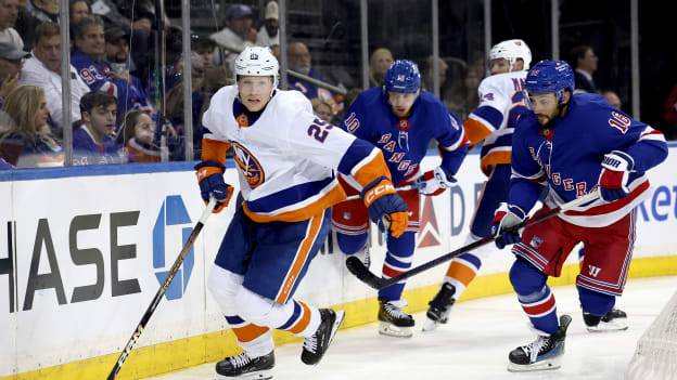 PHOTOS: Rangers 6, Islanders 4