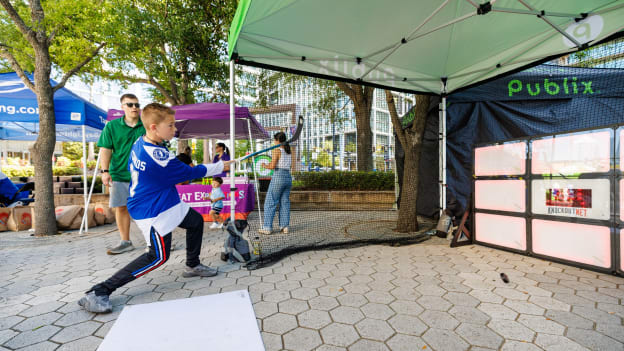 260328-ThunderBug-Birthday-015