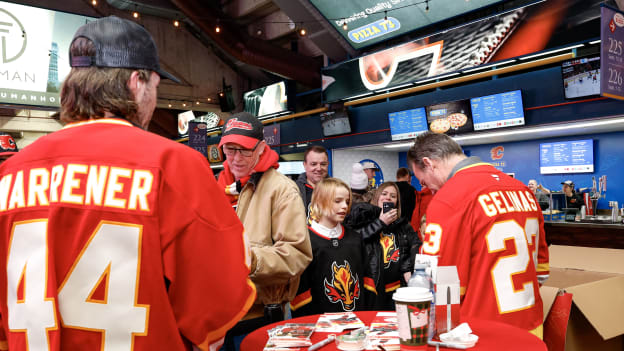 20251206_CGY_vs_UTA_FLA0241_JP