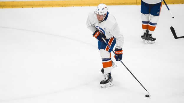 PHOTOS: Islanders Morning Skate Oct. 30, 2023